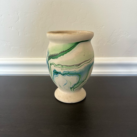 Blue/green Nemadji Vase Pottery - Picture 3 of 6